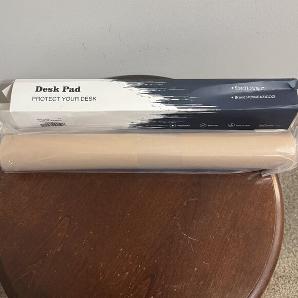 Deskpad Tan Leather, 31.5"  15.7", New in Box - Picture 2 of 2